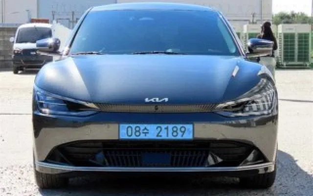 EV6 중고차 EV6 롱레인지 매물 사진 17 - 2023/05 39,905km