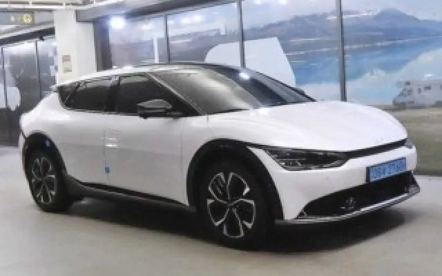 EV6 중고차 EV6 롱레인지 AWD 매물 사진 14 - 2023/06 132,135km