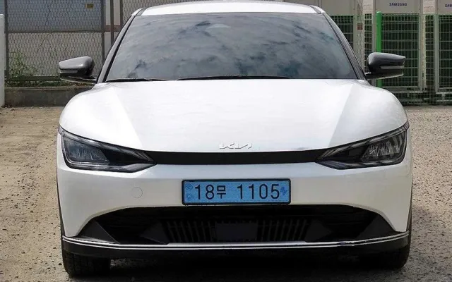 EV6 중고차 EV6 롱레인지 AWD 매물 사진 1 - 2022/09 299,820km